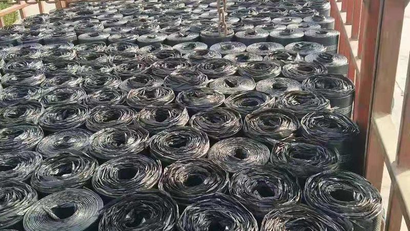 防水材料代理加盟的价格主要由以下几个方面构成：